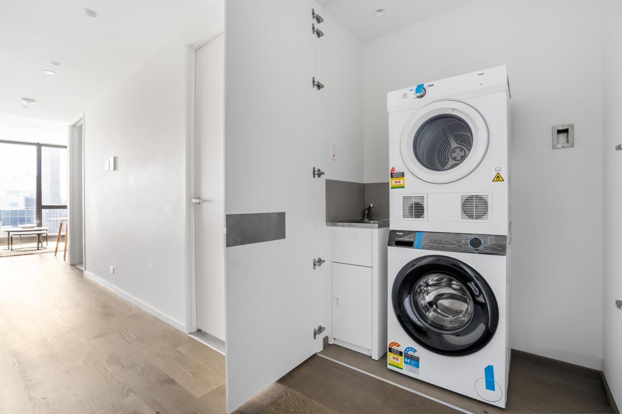 Australia 108 Building Southbank - Sleeps 3 Apartment *