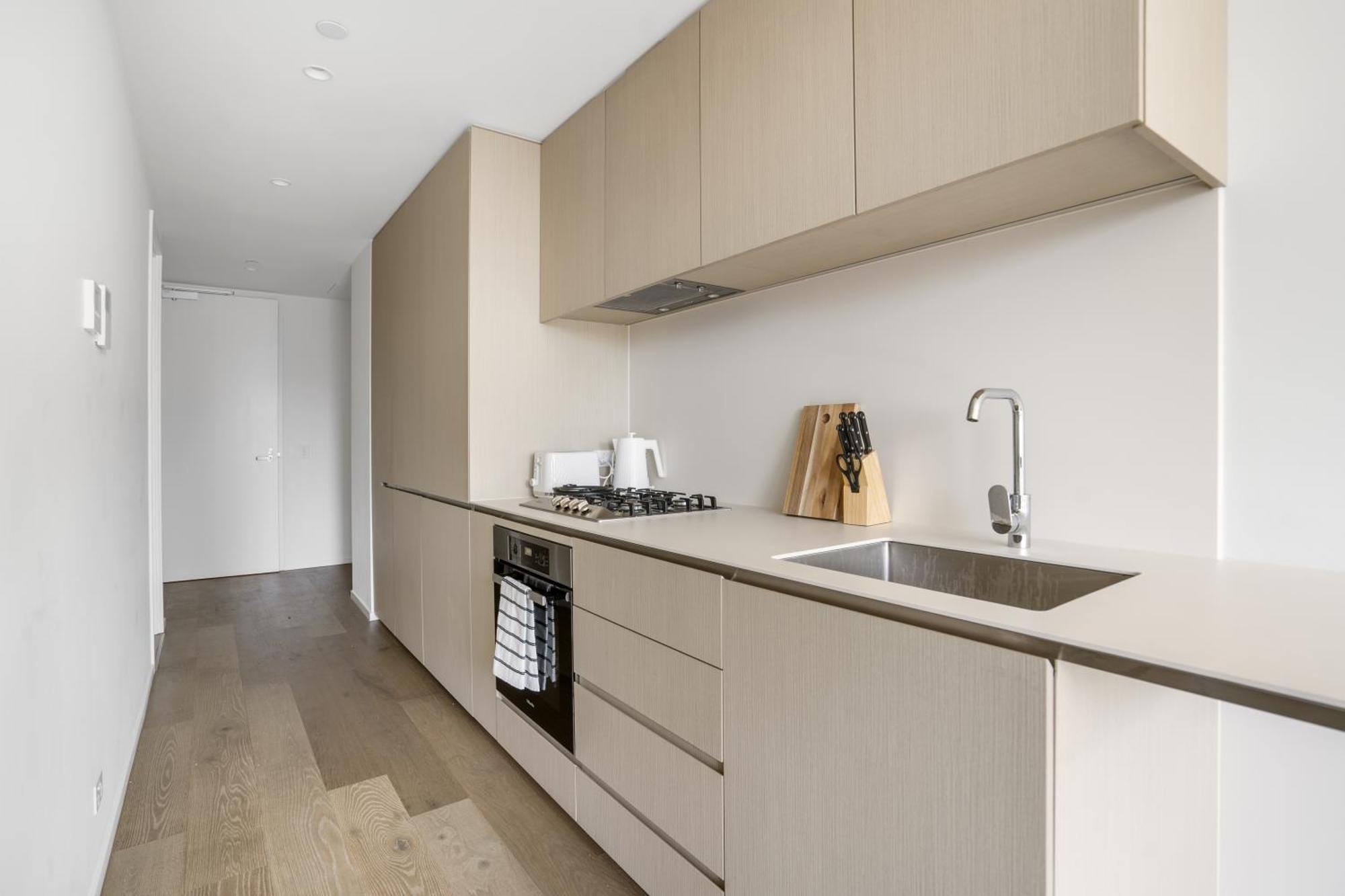 Australia 108 Building Southbank - Sleeps 3
